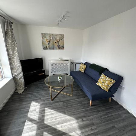 Suites By Rehoboth - Abbey Wood Station - London Zone 4 Exterior photo